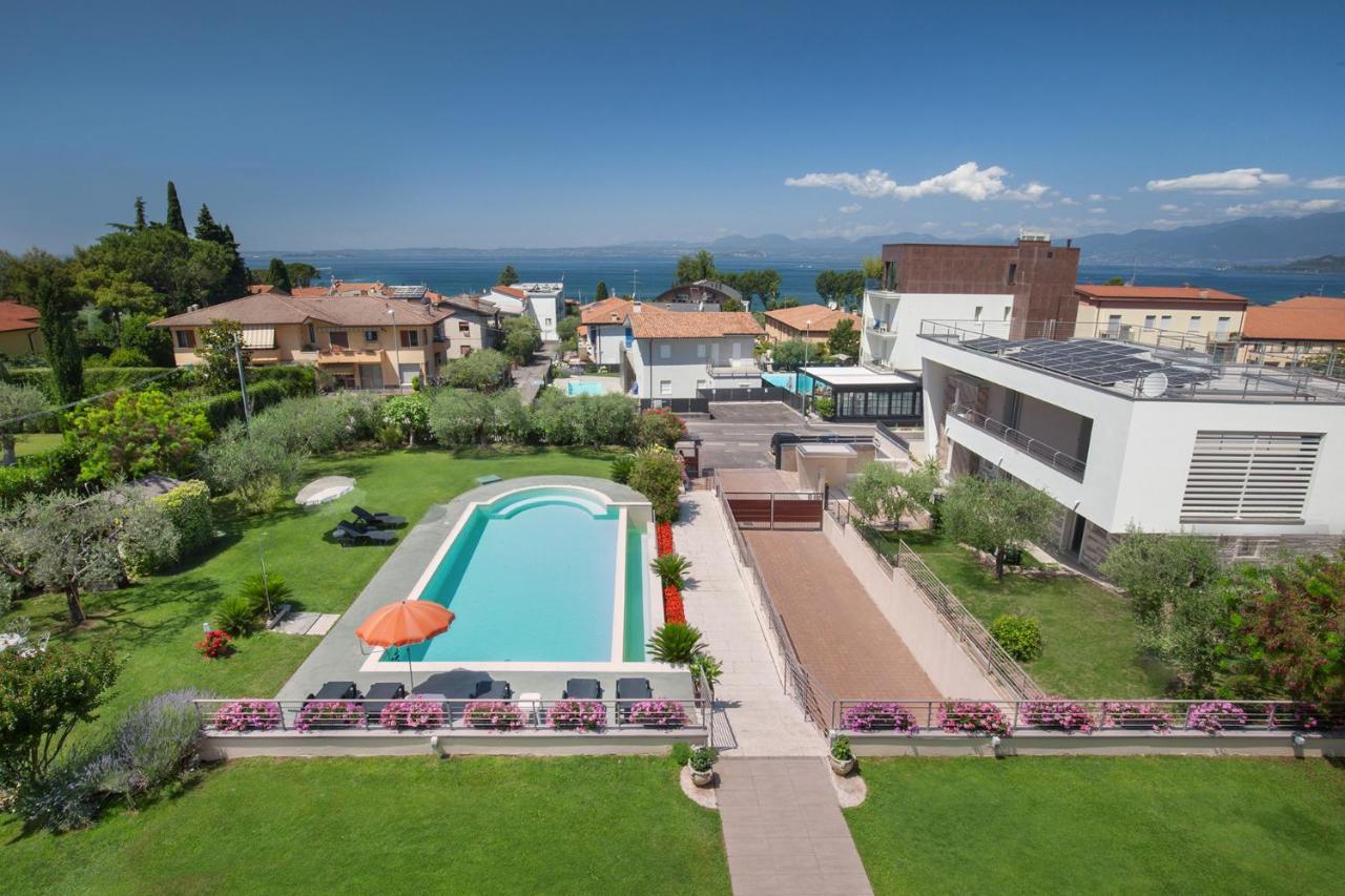 Villa Aurora-Holiday Home Apt 1 Bardolino Exterior foto